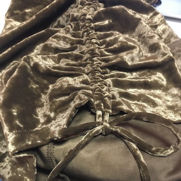 Wild Fable Women’s Ruched Spaghetti Strap Crushed Velvet Dress Olive NWT Sz S - Picture 3 of 8
